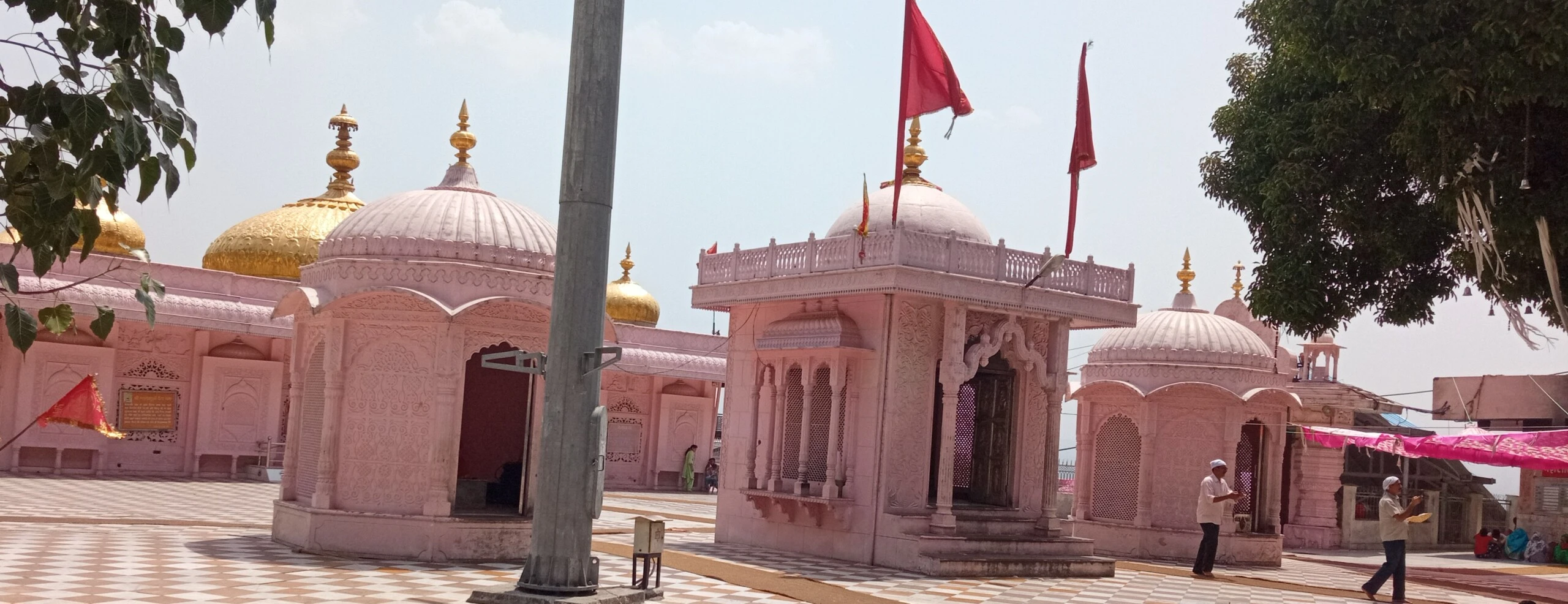 Taxi for Jwalamukhi Temple